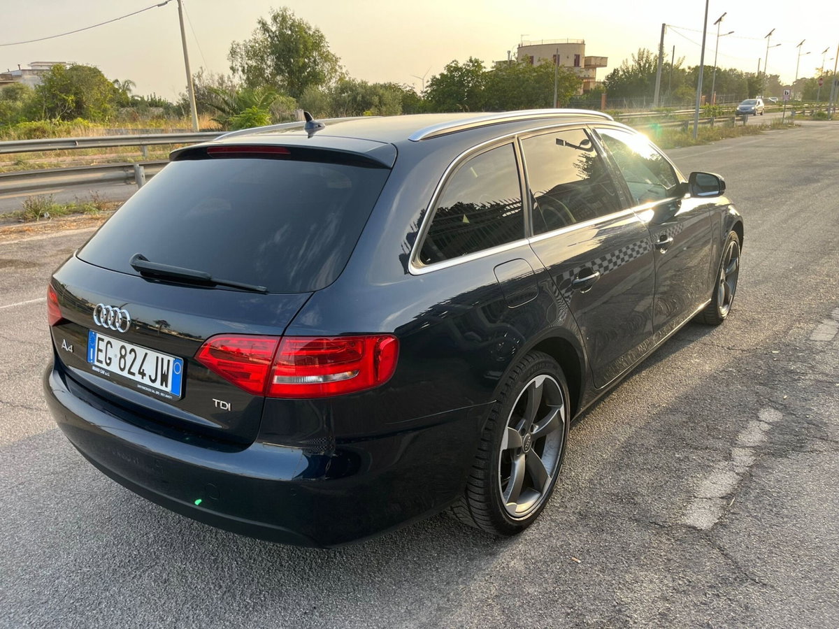Audi A4 Avant 2.0 TDI 120 CV Advanced (5)