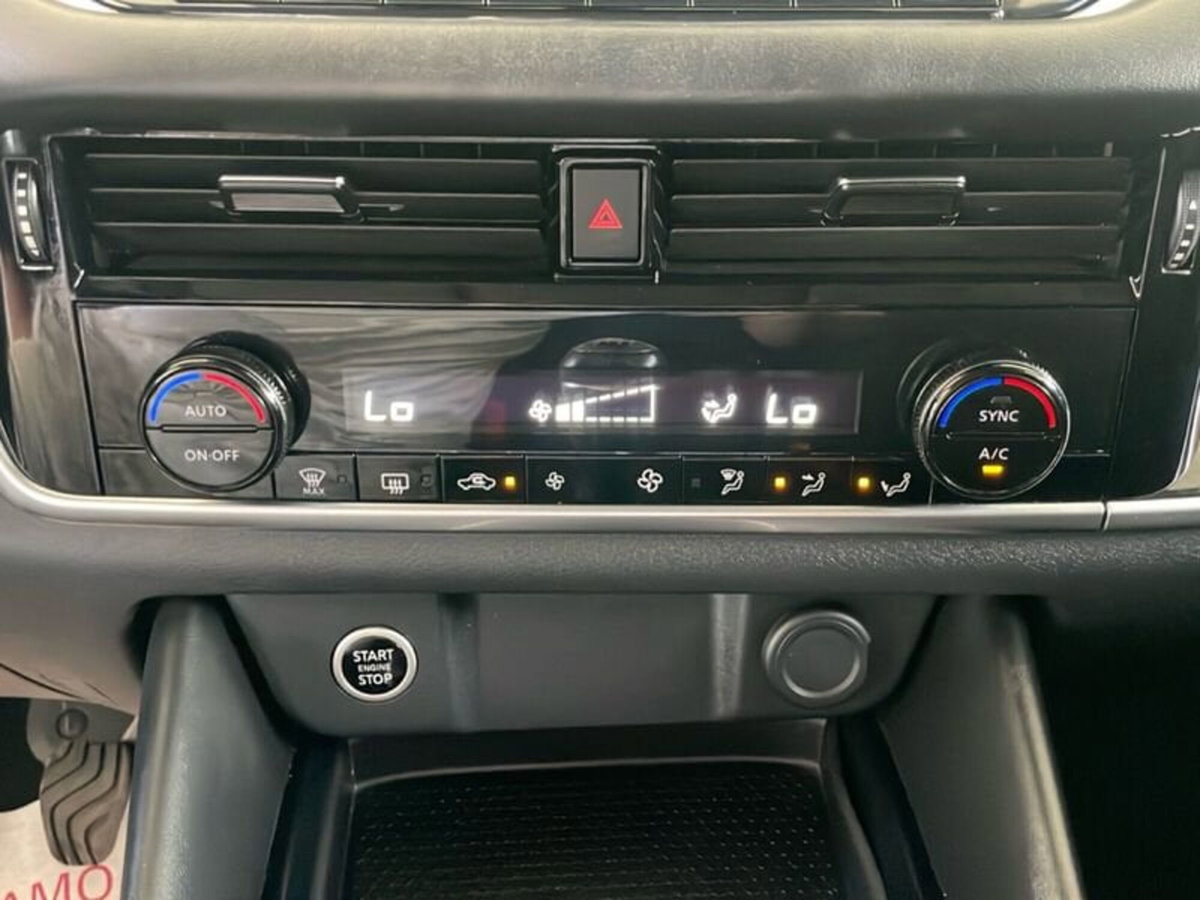 Nissan Qashqai MHEV 140 CV N-Style (18)