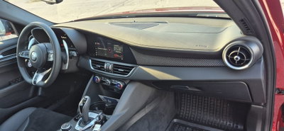 Alfa Romeo Giulia 2.9 V6 Quadrifoglio 520cv auto (7)