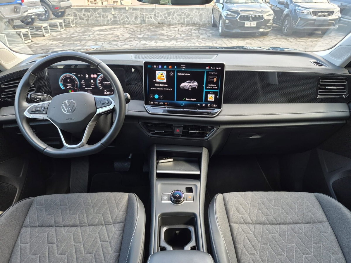 Volkswagen Tiguan 2.0 tdi Life 150cv dsg (10)