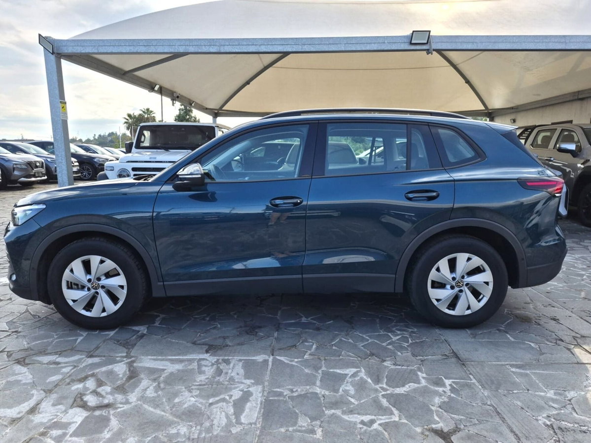 Volkswagen Tiguan 2.0 tdi Life 150cv dsg (5)