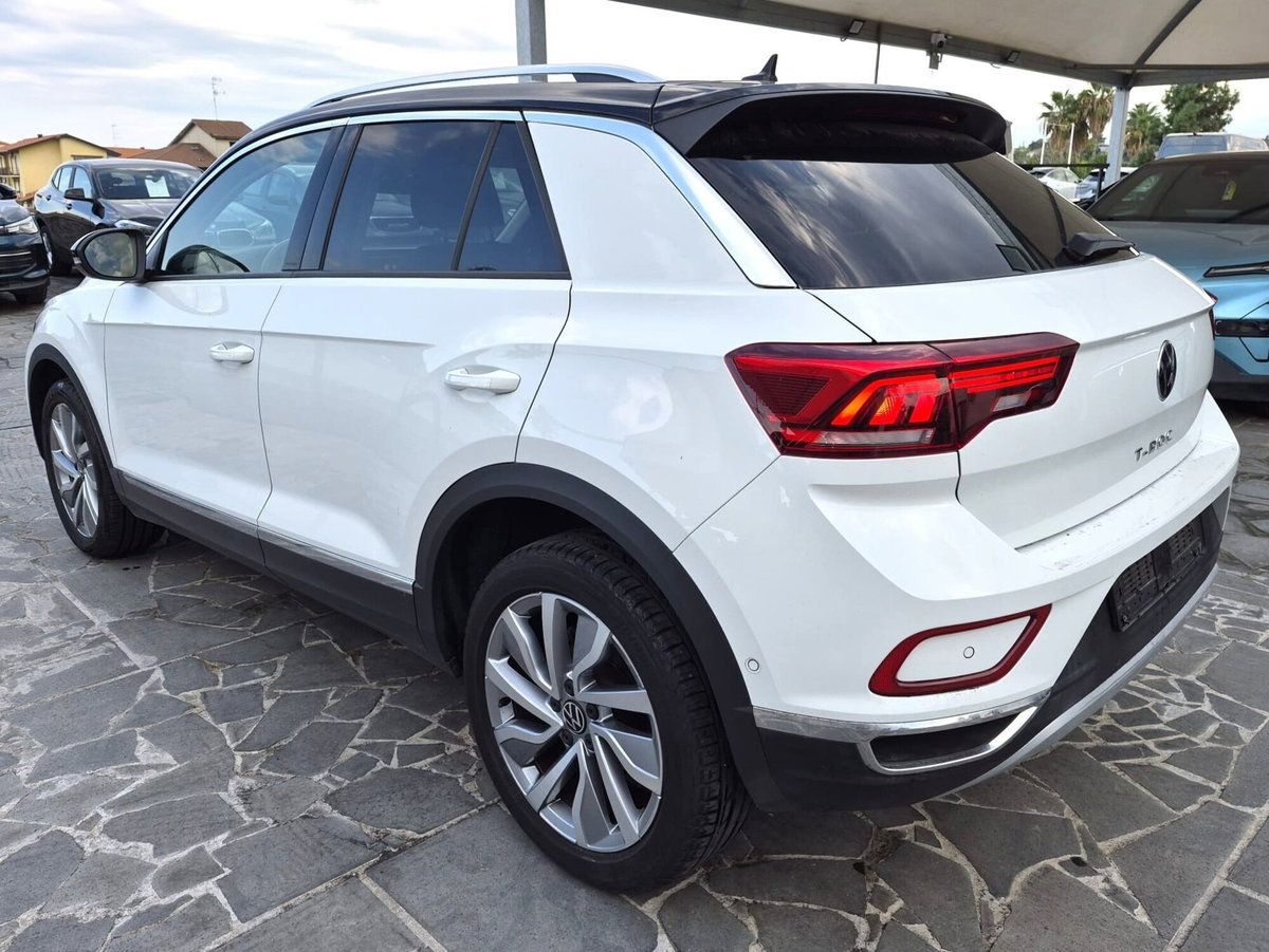 Volkswagen T-Roc 1.0 TSI Style (6)