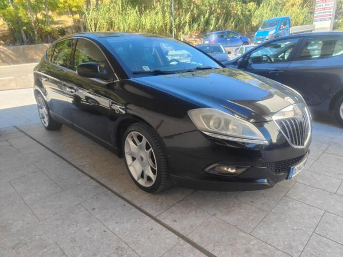Lancia Delta 1.4 T-Jet 120 CV Argento Ecochic GPL