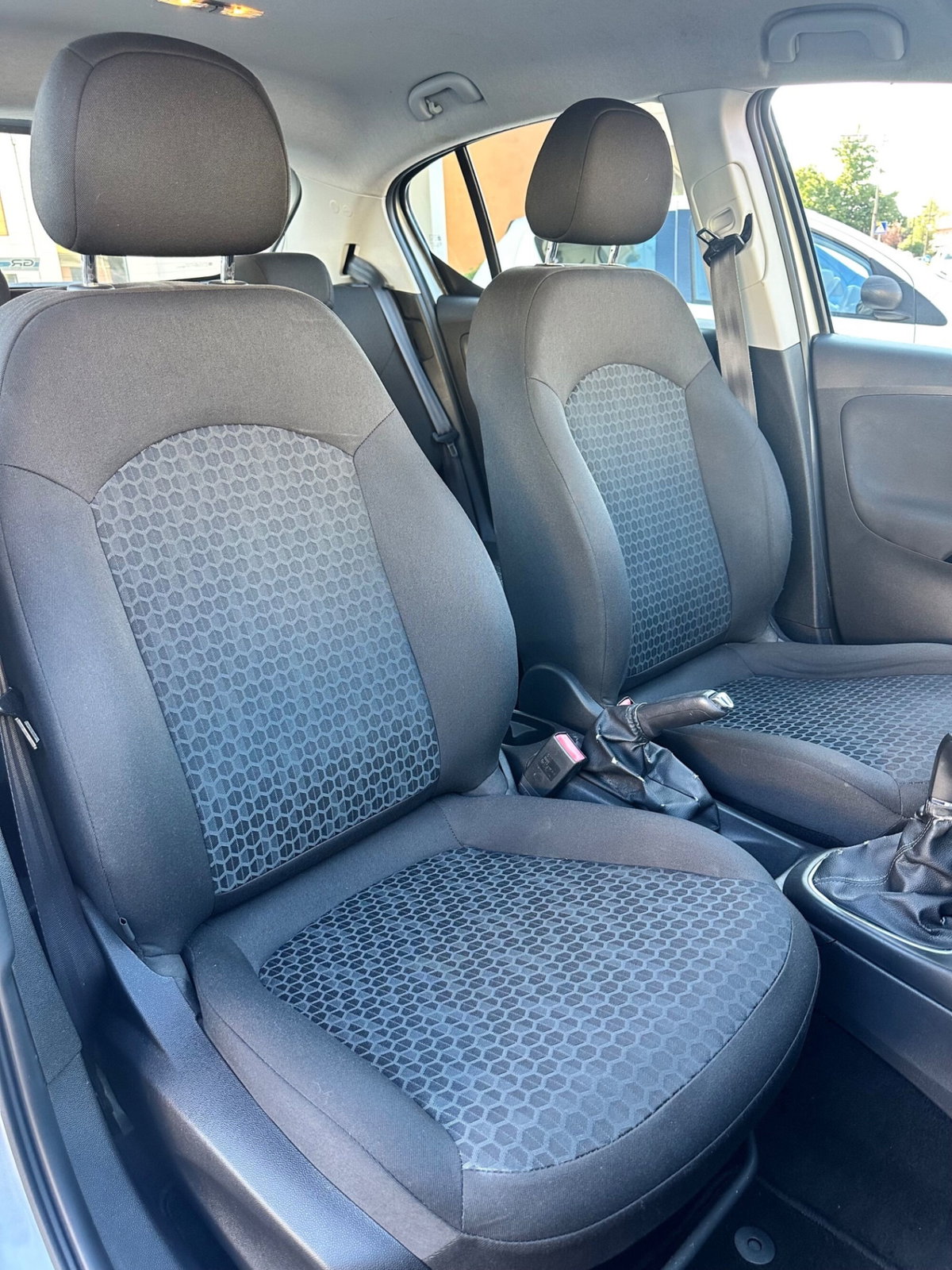 Opel Corsa 1.3 CDTI 5 porte b-Color (10)