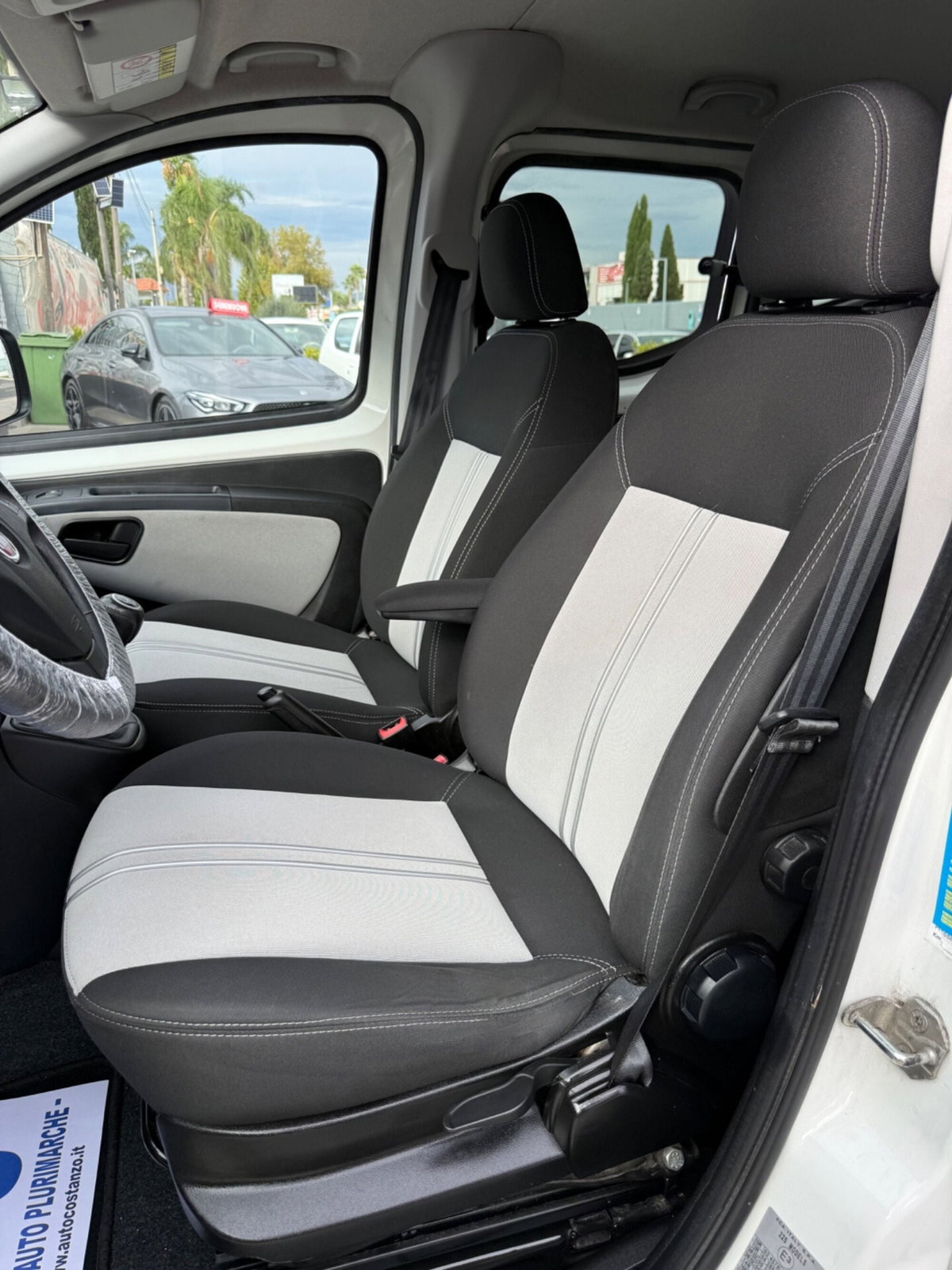 Fiat Qubo 1.3 MJT 80 CV Dynamic (14)