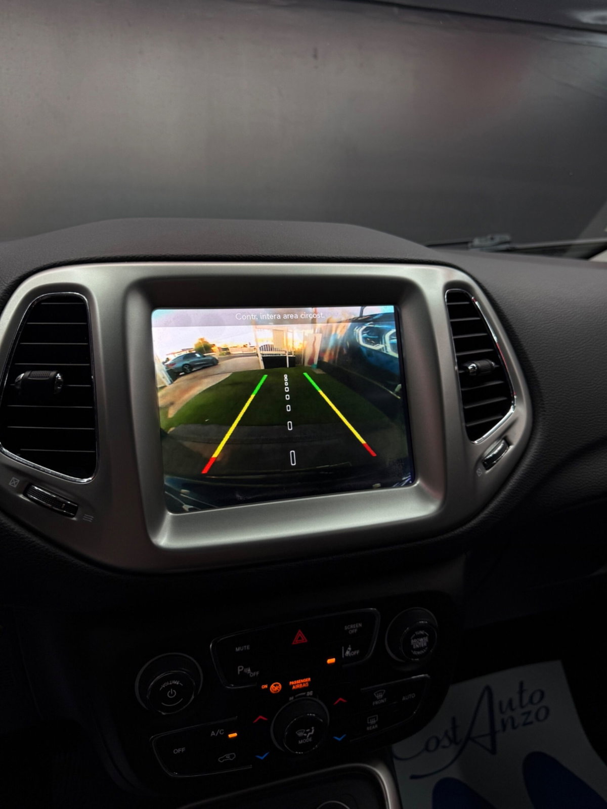Jeep Compass 1.6 Multijet II 2WD Limited (12)