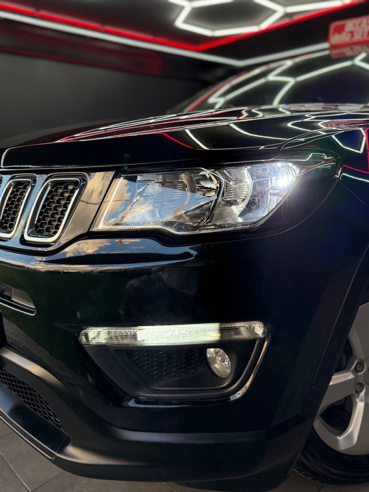 Jeep Compass 1.6 Multijet II 2WD Limited (18)