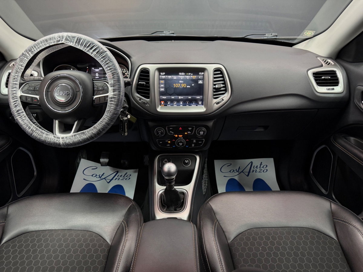 Jeep Compass 1.6 Multijet II 2WD Limited (8)
