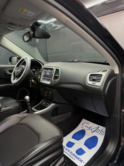 Jeep Compass 1.6 Multijet II 2WD Limited (9)