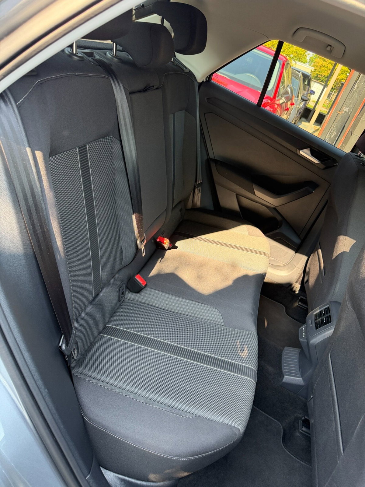 Volkswagen T-Roc 1.0 tsi Edition 115cv (13)