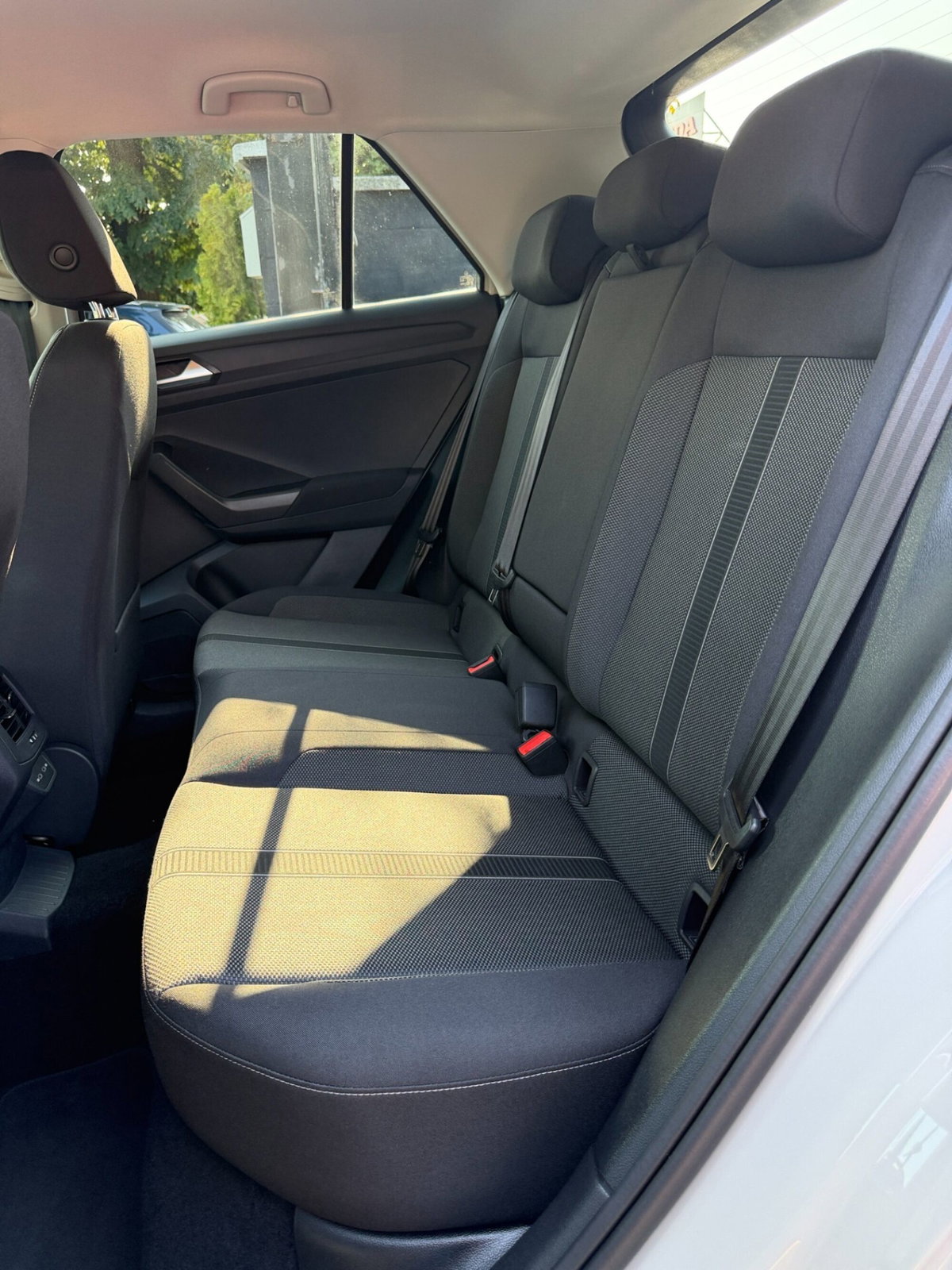 Volkswagen T-Roc 1.0 tsi Edition 115cv (12)