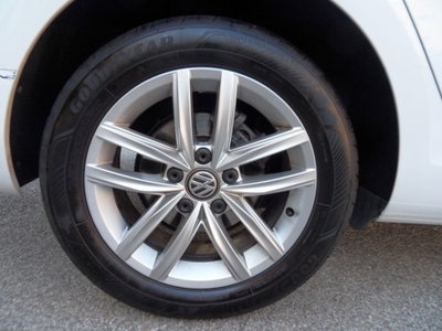 Volkswagen Golf Variant 1.6 TDI 115 CV Business BlueMotion Technology (9)
