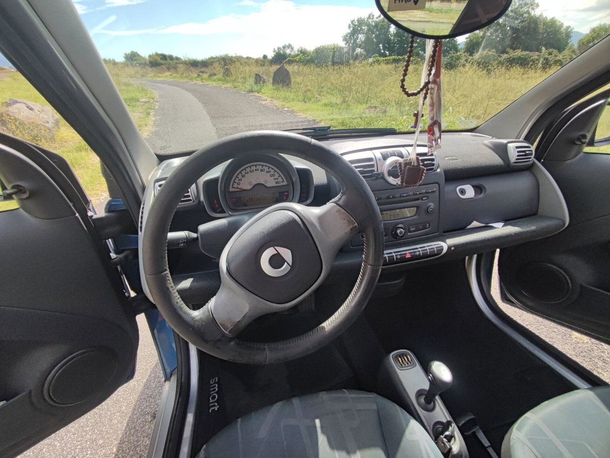 smart Fortwo 1000 52 kW coupé pure (13)