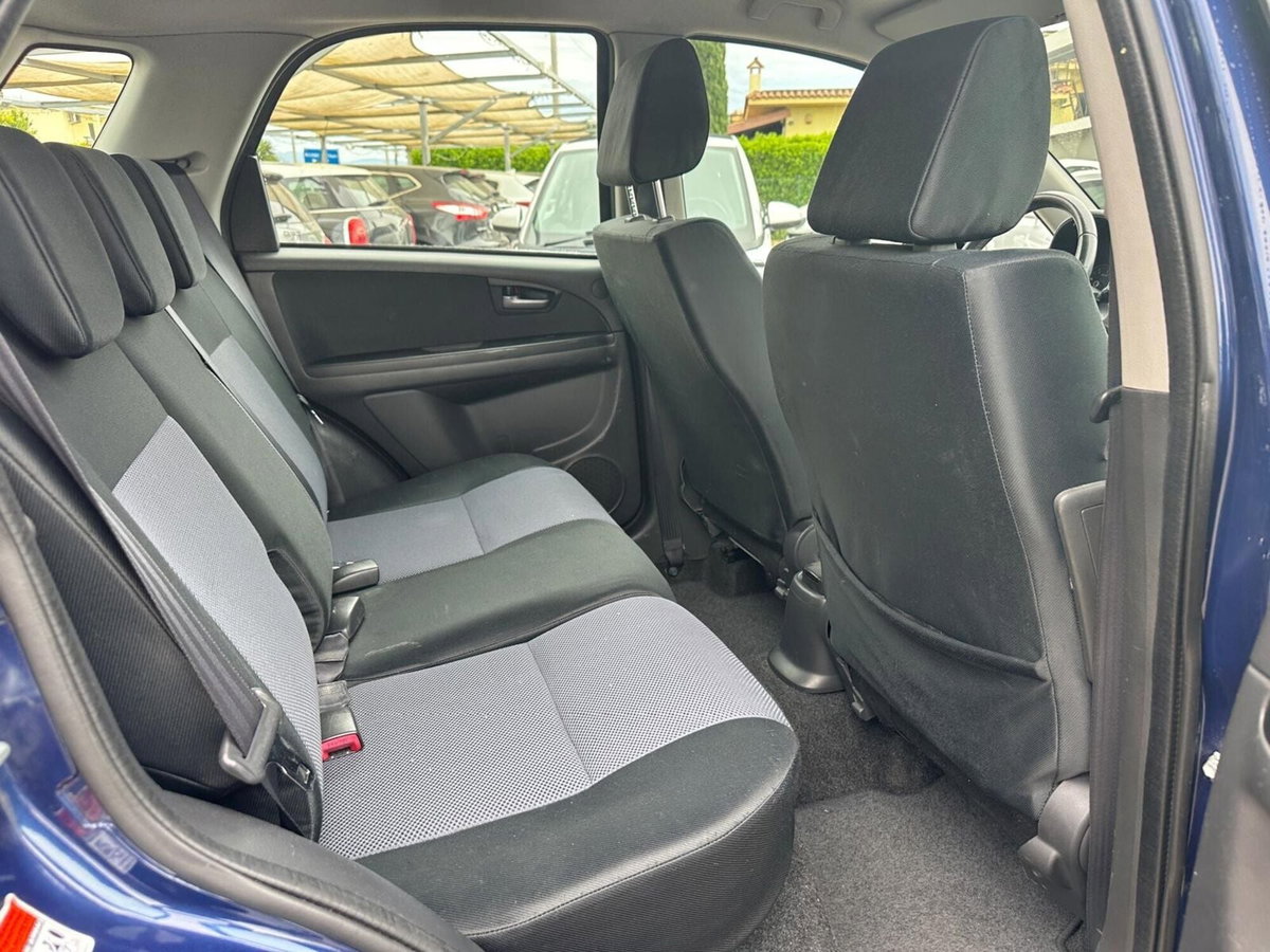 Fiat Sedici 1.9 MJT 4x4 Dynamic (16)