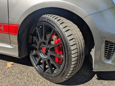 Abarth 595 595 1.4 Turbo T-Jet 180 CV Competizione (15)