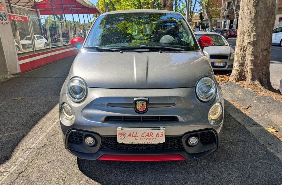 Abarth 595 595 1.4 Turbo T-Jet 180 CV Competizione (2)