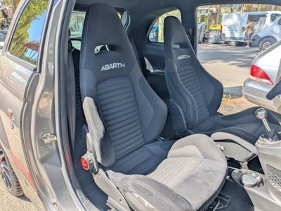 Abarth 595 595 1.4 Turbo T-Jet 180 CV Competizione (7)