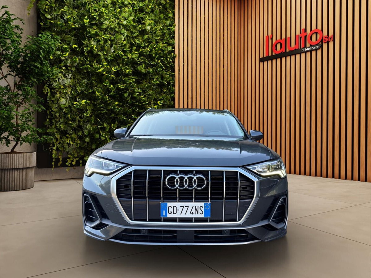 Audi Q3 Sportback 35 TDI quattro S tronic S line edition (2)