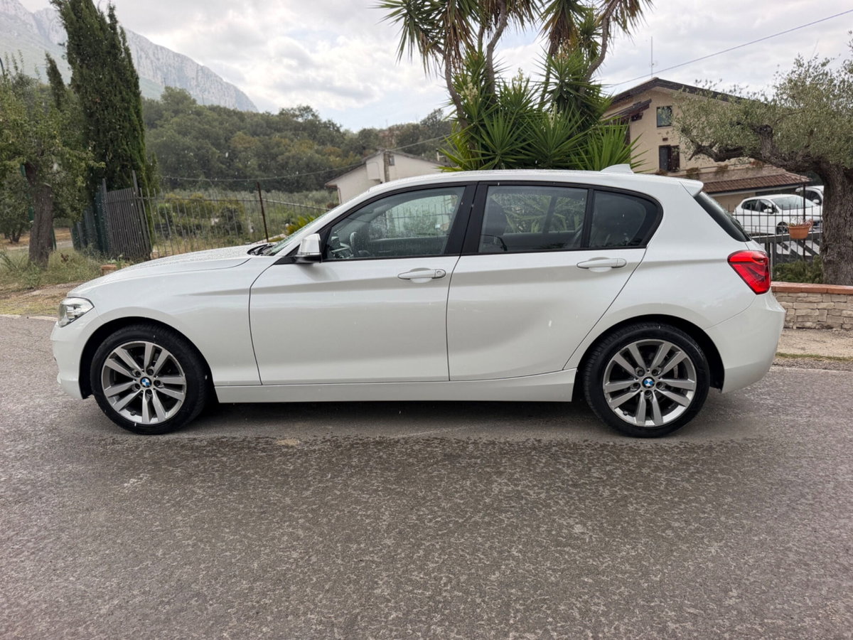 BMW Serie 1 116d 2.0 116CV cat 5 porte Attiva DPF (2)