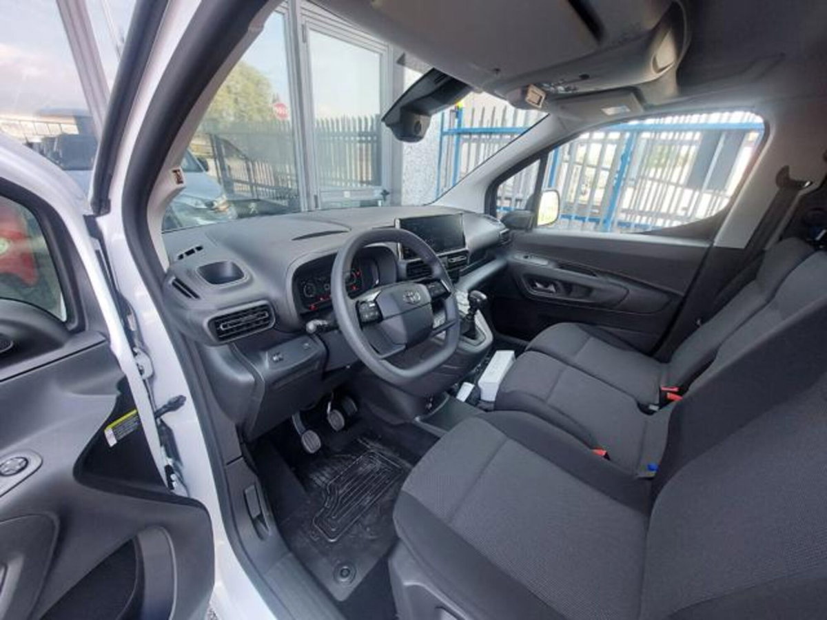 Toyota Proace City City 1.5D 100 CV S&S PL 4p. Comfort (7)