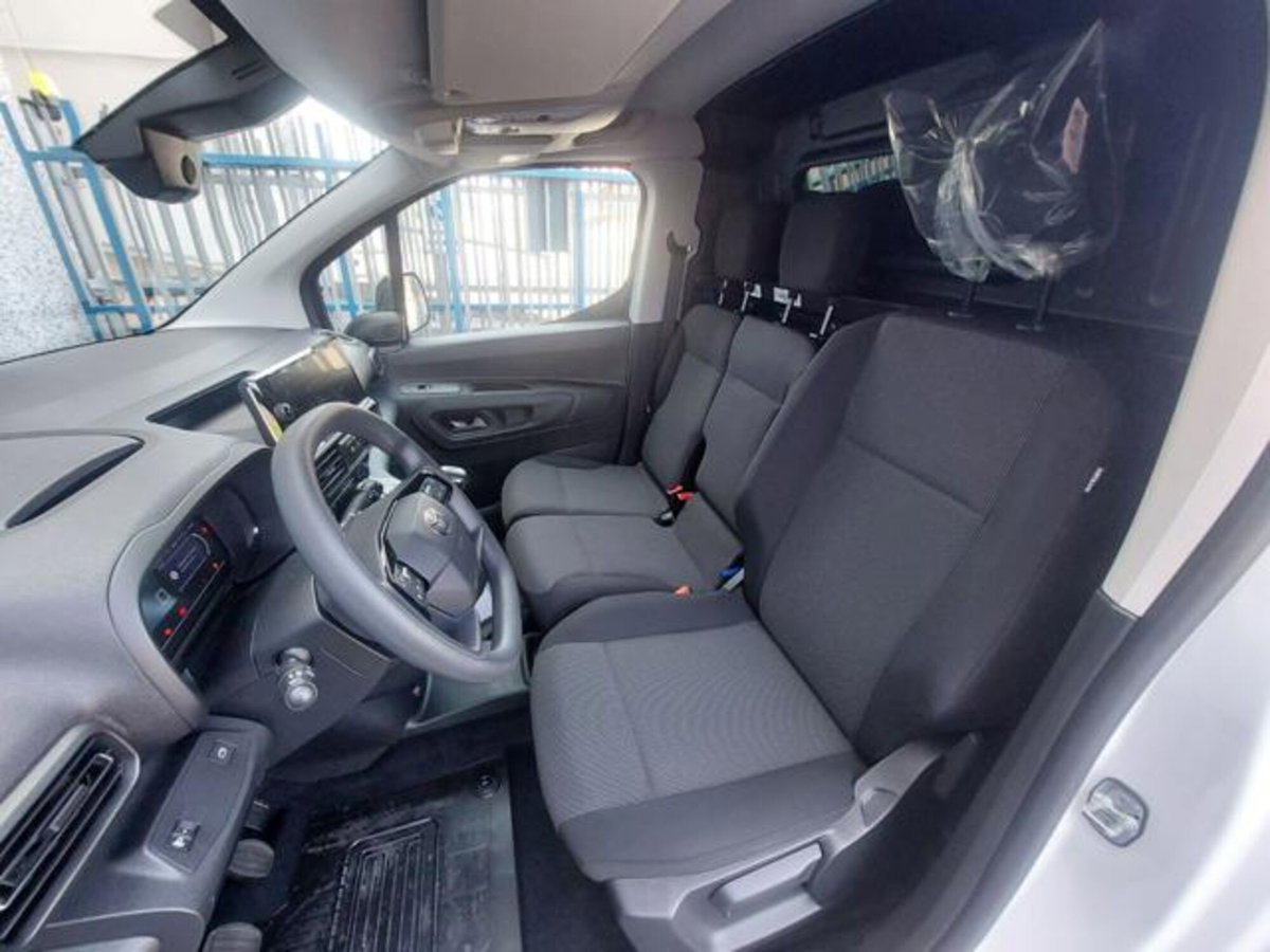Toyota Proace City City 1.5D 100 CV S&S PL 4p. Comfort (8)
