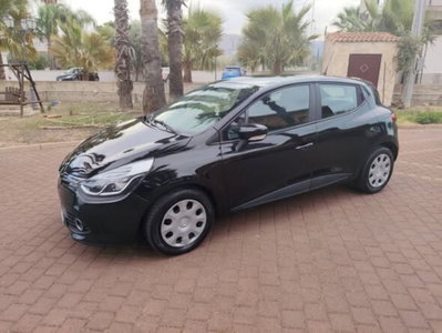 Renault Clio 1.5 dCi 8V 75CV 5 porte Live usata