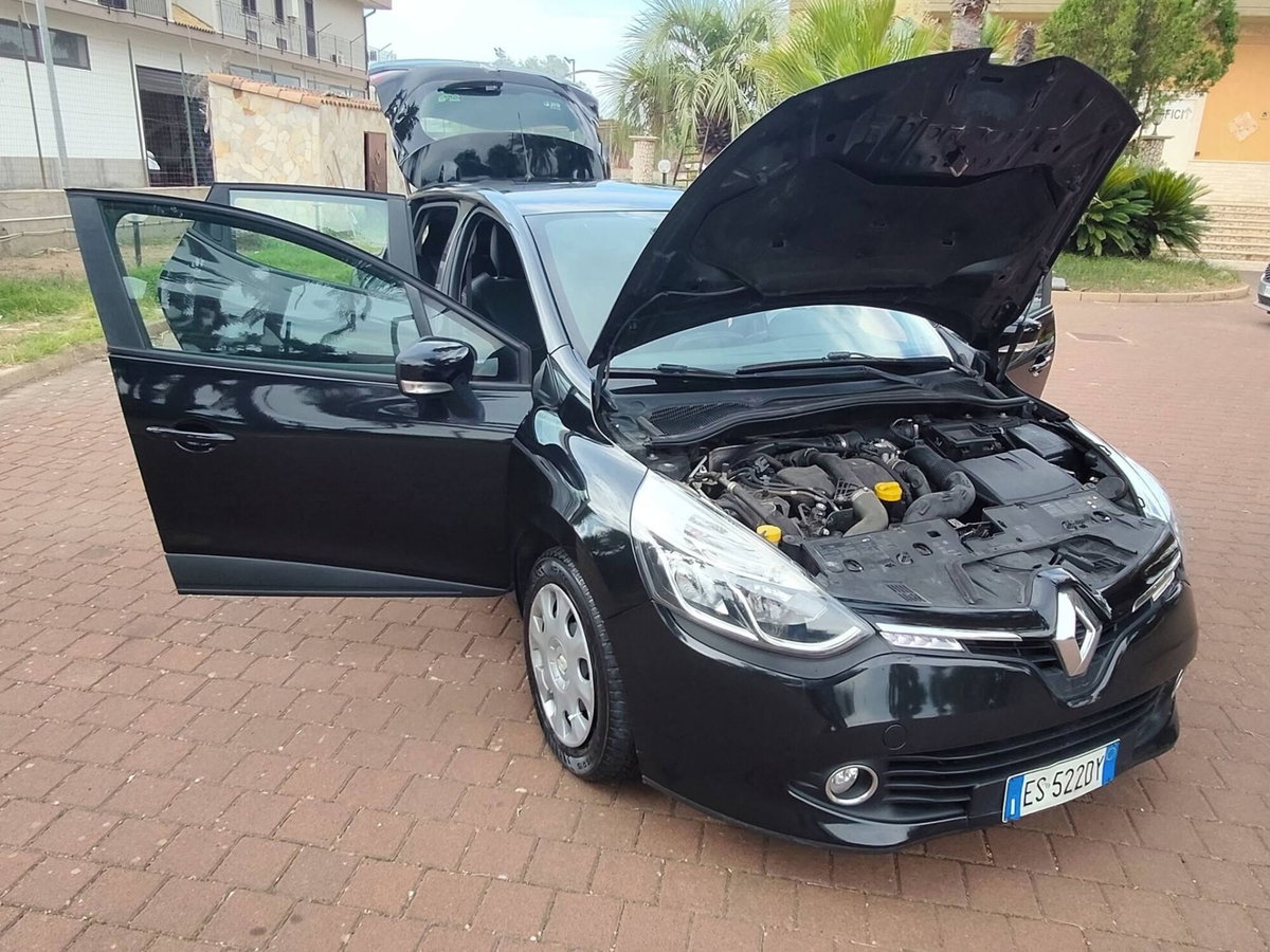 Renault Clio 1.5 dCi 8V 75CV 5 porte Live (20)