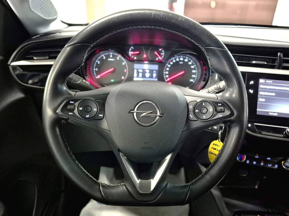Opel Corsa 1.2 Edition (4)