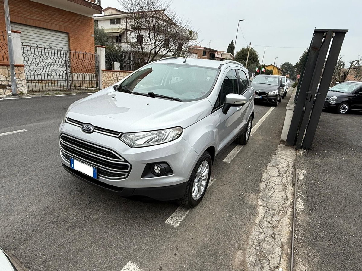 Ford EcoSport 1.5 TDCi 95 CV Titanium S (10)