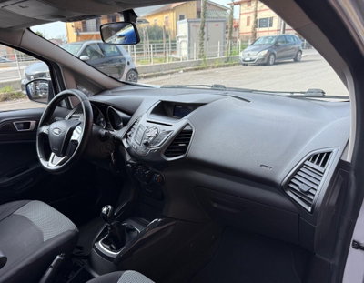 Ford EcoSport 1.5 TDCi 95 CV Titanium S (6)