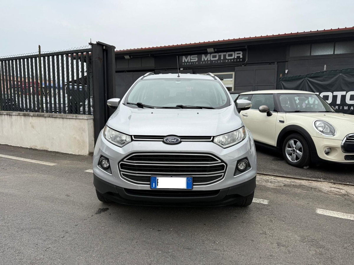 Ford EcoSport 1.5 TDCi 95 CV Titanium S (9)