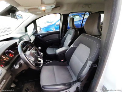 Renault Kangoo 1.5 blue dci Equilibre 95cv (10)