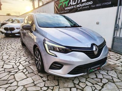Renault Clio Blue dCi 100 CV 5 porte Evolution (3)