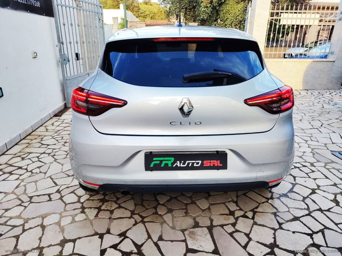 Renault Clio Blue dCi 100 CV 5 porte Evolution (7)