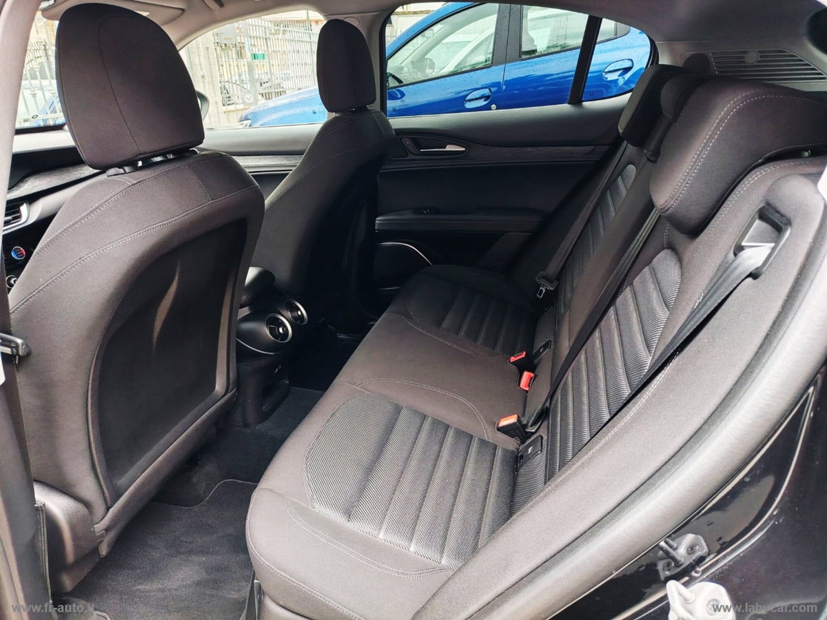 Alfa Romeo Stelvio Stelvio 2.2 Turbodiesel 190 CV AT8 Q4 Super Business (16)