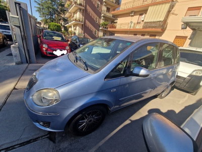 Lancia Musa 1.3 Mjt 16V 95 CV DPF Oro (3)