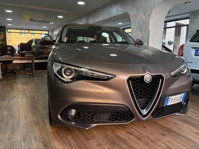 Alfa Romeo Stelvio Stelvio 2.2 Turbodiesel 180 CV AT8 Q4 Super (2)