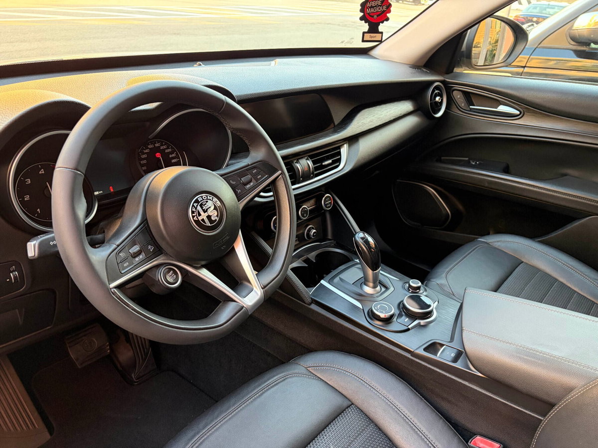 Alfa Romeo Stelvio Stelvio 2.2 Turbodiesel 180 CV AT8 Q4 Super (9)