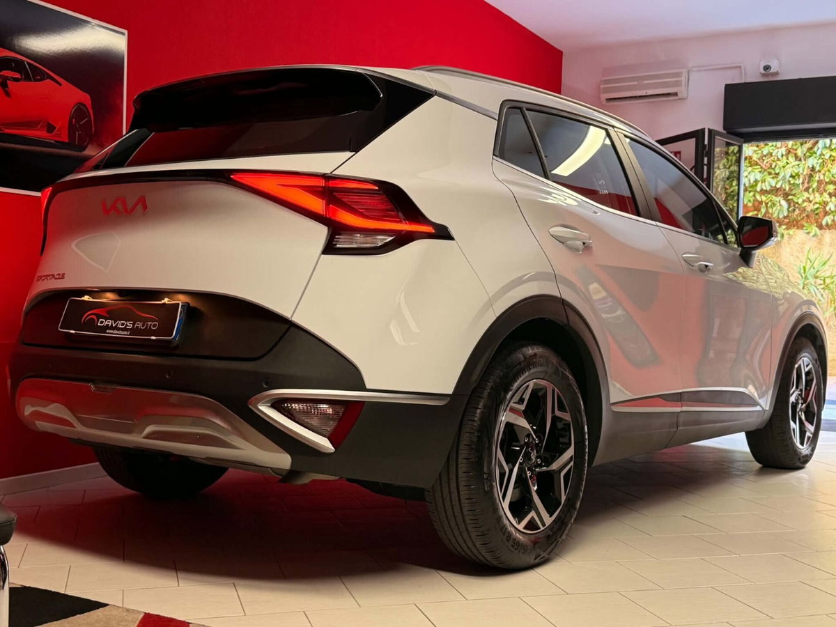 Kia Sportage 1.6 CRDi MHEV Business (11)
