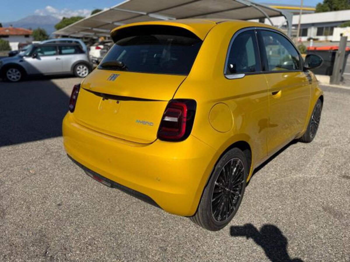 Fiat 500 1.0 hybrid Icon (9)