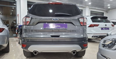 Ford Kuga 1.5 TDCI 120 CV S&S 2WD Titanium (4)