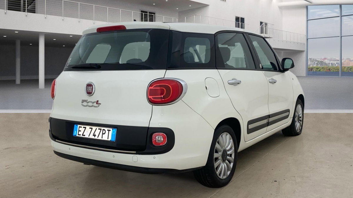 Fiat 500L Living 1.6 Multijet 105 CV Business (2)