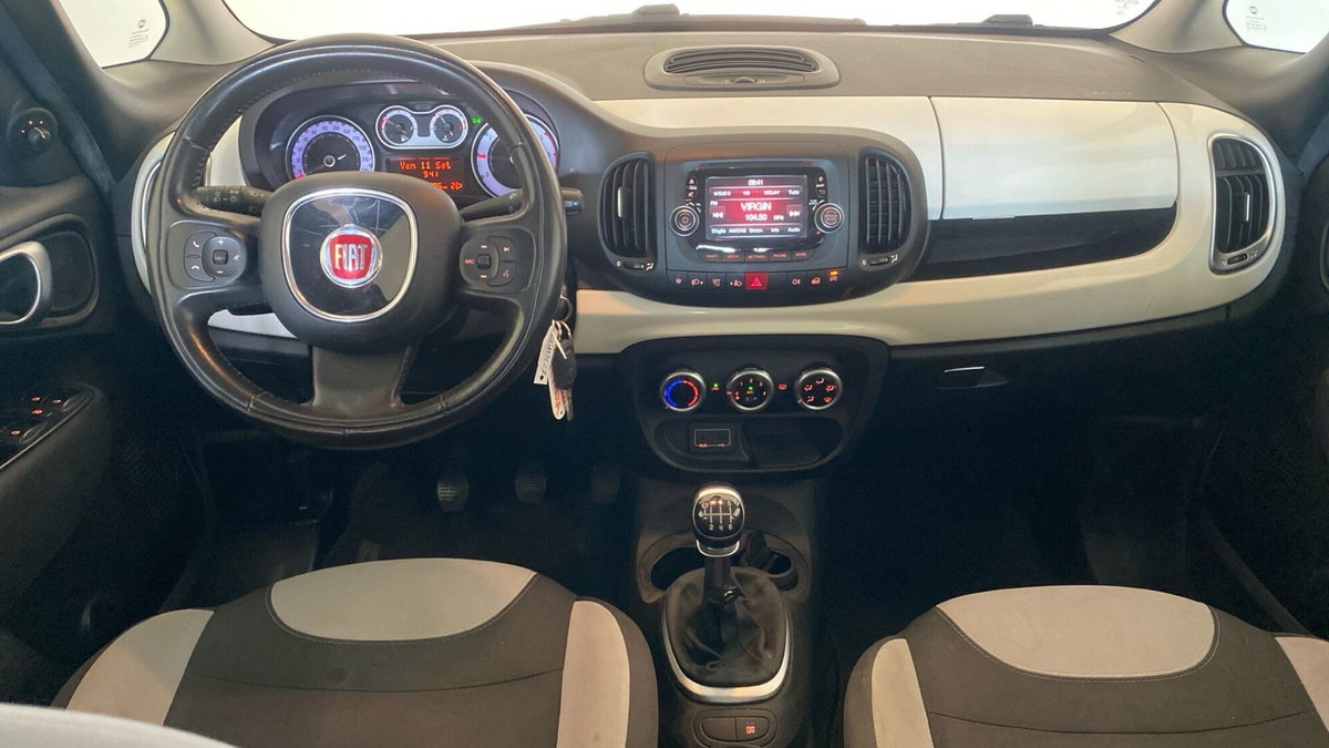 Fiat 500L Living 1.6 Multijet 105 CV Business (4)