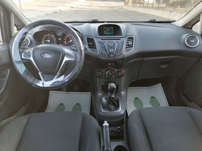 Ford Fiesta 1.5 TDCi 75CV 5 porte Titanium (8)