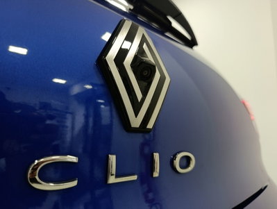 Renault Clio TCe 100 CV GPL 5 porte Techno (18)