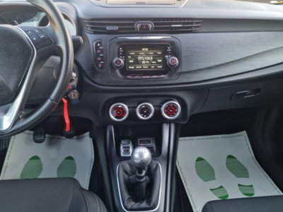 Alfa Romeo Giulietta 1.6 JTDm Giulietta 120cv tct (15)