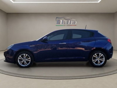 Alfa Romeo Giulietta 1.6 JTDm Giulietta 120cv tct (2)
