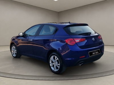 Alfa Romeo Giulietta 1.6 JTDm Giulietta 120cv tct (3)