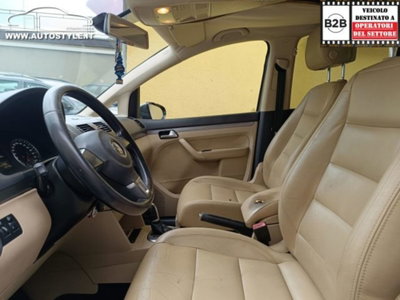 Volkswagen Touran 1.6 TDI DSG Comfortline (10)