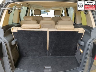 Volkswagen Touran 1.6 TDI DSG Comfortline (16)